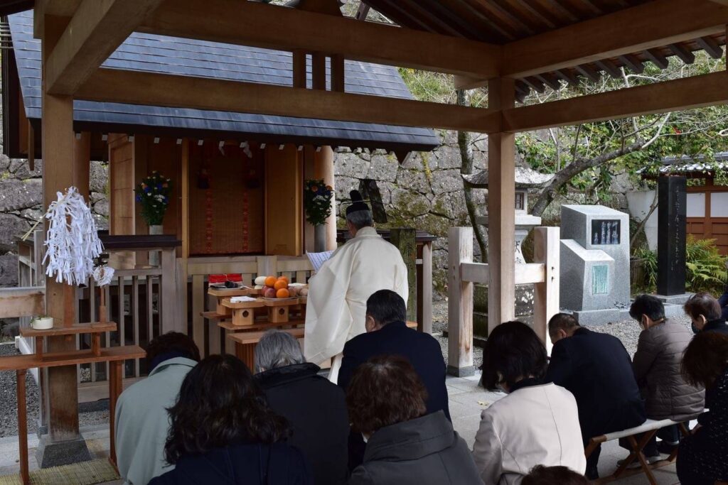 秋分祭・祖霊社祭 (それいしゃさい) | 鎮西大社 諏訪神社 | 【公式